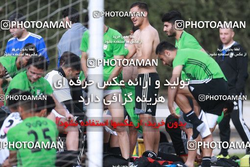 922047, Tehran, , Iran National Football Team Training Session on 2017/11/02 at Research Institute of Petroleum Industry