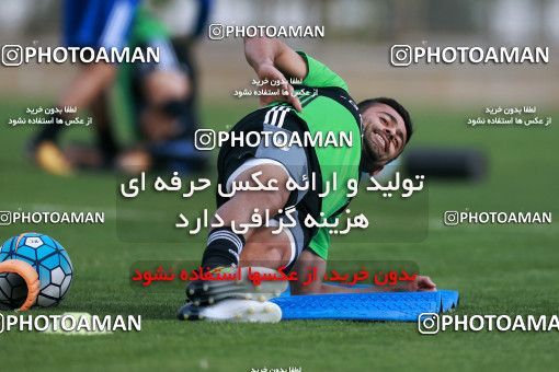 921760, Tehran, , Iran National Football Team Training Session on 2017/11/02 at Research Institute of Petroleum Industry