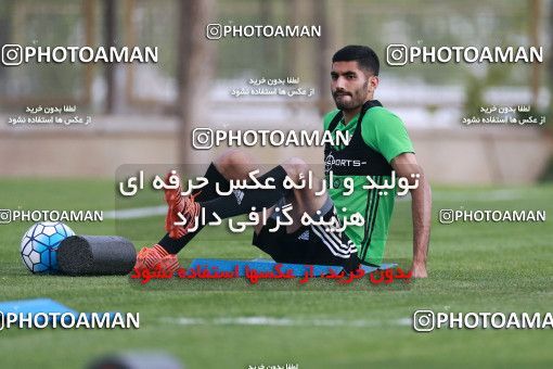 921689, Tehran, , Iran National Football Team Training Session on 2017/11/02 at Research Institute of Petroleum Industry