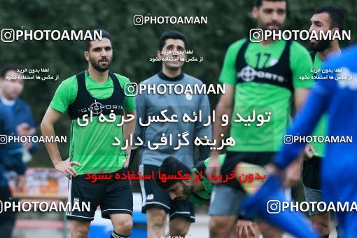 922187, Tehran, , Iran National Football Team Training Session on 2017/11/02 at Research Institute of Petroleum Industry