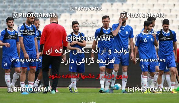 924624, Tehran, , Iran National Football Team Training Session on 2017/11/04 at Azadi Stadium