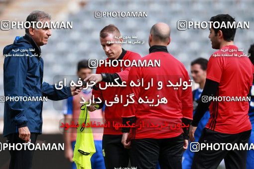 926772, Tehran, , Iran National Football Team Training Session on 2017/11/04 at Azadi Stadium