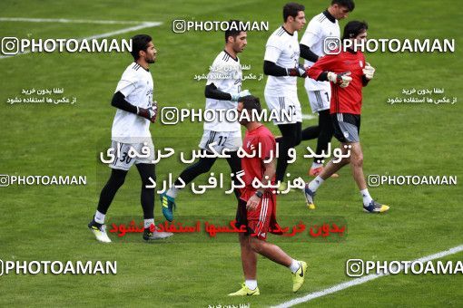 928669, Tehran, , Iran National Football Team Training Session on 2017/11/04 at Azadi Stadium