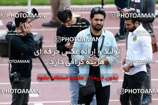 928943, Tehran, , Iran National Football Team Training Session on 2017/11/04 at Azadi Stadium