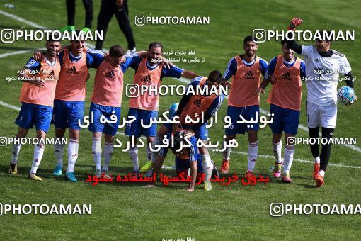 929024, Tehran, , Iran National Football Team Training Session on 2017/11/04 at Azadi Stadium