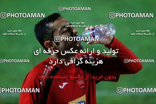 929179, Tehran, , Persepolis Football Team Training Session on 2017/11/10 at Shahid Kazemi Stadium