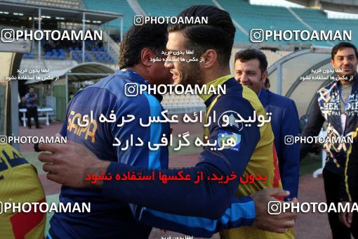 933957, Tehran, [*parameter:4*], Iran Pro League، Persian Gulf Cup، 2017-18 season، First Leg، Week 12، Naft Tehran ۰ v ۱ Saipa on 2017/11/20 at Takhti Stadium