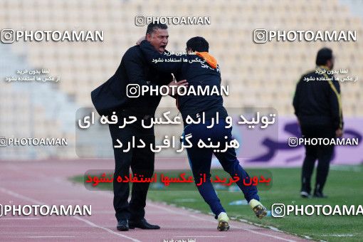 934479, Tehran, [*parameter:4*], Iran Pro League، Persian Gulf Cup، 2017-18 season، First Leg، Week 12، Naft Tehran ۰ v ۱ Saipa on 2017/11/20 at Takhti Stadium