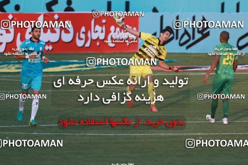 935590, Tehran,Shahr Qods, [*parameter:4*], Iran Pro League، Persian Gulf Cup، 2017-18 season، First Leg، Week 12، Paykan ۱ v ۱ Sanat Naft Abadan on 2017/11/15 at Shahr-e Qods Stadium