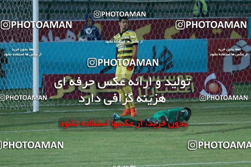 935534, Tehran,Shahr Qods, [*parameter:4*], Iran Pro League، Persian Gulf Cup، 2017-18 season، First Leg، Week 12، Paykan ۱ v ۱ Sanat Naft Abadan on 2017/11/15 at Shahr-e Qods Stadium