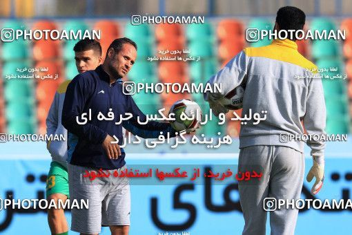 936950, Tehran,Shahr Qods, [*parameter:4*], Iran Pro League، Persian Gulf Cup، 2017-18 season، First Leg، Week 12، Paykan ۱ v ۱ Sanat Naft Abadan on 2017/11/15 at Shahr-e Qods Stadium