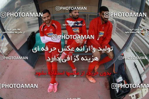 937298, Tehran, , Persepolis Football Team Training Session on 2017/11/11 at Shahid Kazemi Stadium