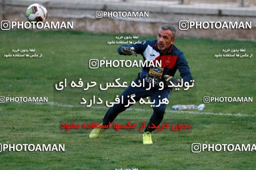 937519, Tehran, , Persepolis Football Team Training Session on 2017/11/11 at Shahid Kazemi Stadium