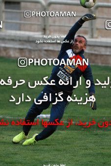 937656, Tehran, , Persepolis Football Team Training Session on 2017/11/11 at Shahid Kazemi Stadium