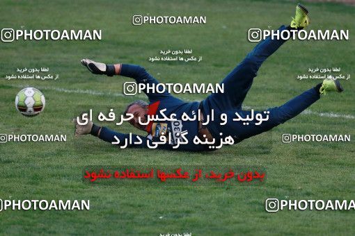 937767, Tehran, , Persepolis Football Team Training Session on 2017/11/11 at Shahid Kazemi Stadium