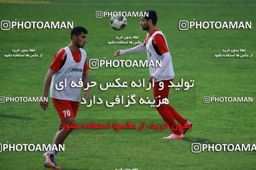 937319, Tehran, , Persepolis Football Team Training Session on 2017/11/11 at Shahid Kazemi Stadium