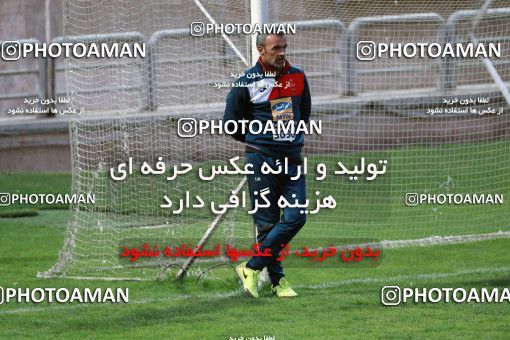 937544, Tehran, , Persepolis Football Team Training Session on 2017/11/11 at Shahid Kazemi Stadium