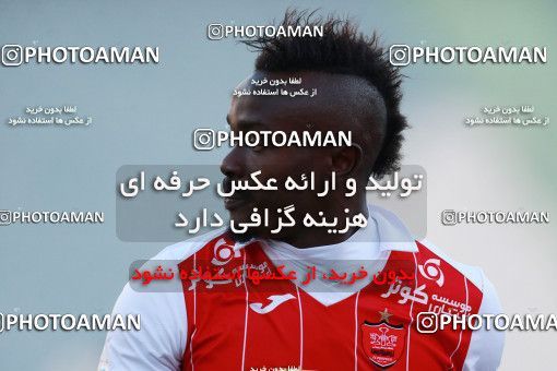 940653, Tehran, [*parameter:4*], لیگ برتر فوتبال ایران، Persian Gulf Cup، Week 8، First Leg، Persepolis 2 v 0 Sanat Naft Abadan on 2017/12/11 at Azadi Stadium