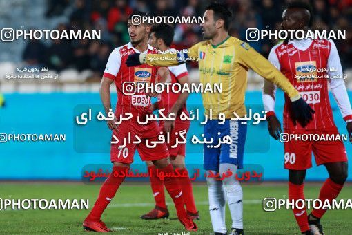 940824, Tehran, [*parameter:4*], Iran Pro League، Persian Gulf Cup، 2017-18 season، First Leg، Week 8، Persepolis 2 v ۰ Sanat Naft Abadan on 2017/12/11 at Azadi Stadium