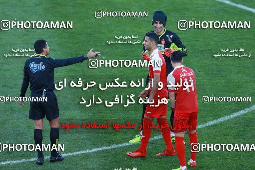 945956, Tehran, [*parameter:4*], لیگ برتر فوتبال ایران، Persian Gulf Cup، Week 8، First Leg، Persepolis 2 v 0 Sanat Naft Abadan on 2017/12/11 at Azadi Stadium