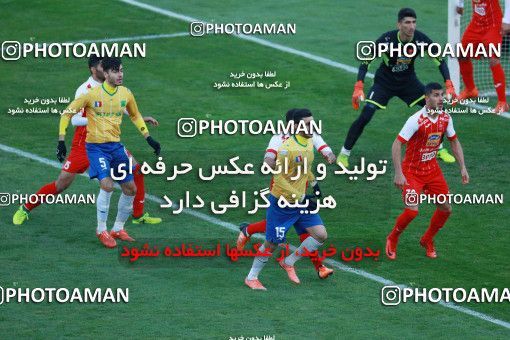 945894, Tehran, [*parameter:4*], لیگ برتر فوتبال ایران، Persian Gulf Cup، Week 8، First Leg، Persepolis 2 v 0 Sanat Naft Abadan on 2017/12/11 at Azadi Stadium