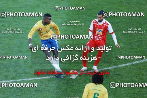 946146, Tehran, [*parameter:4*], لیگ برتر فوتبال ایران، Persian Gulf Cup، Week 8، First Leg، Persepolis 2 v 0 Sanat Naft Abadan on 2017/12/11 at Azadi Stadium