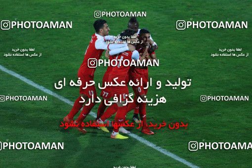 946039, Tehran, [*parameter:4*], لیگ برتر فوتبال ایران، Persian Gulf Cup، Week 8، First Leg، Persepolis 2 v 0 Sanat Naft Abadan on 2017/12/11 at Azadi Stadium