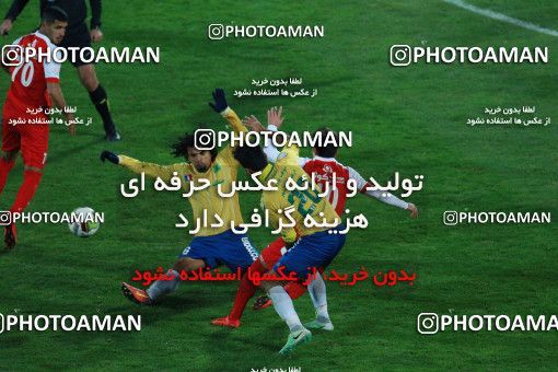 946174, Tehran, [*parameter:4*], لیگ برتر فوتبال ایران، Persian Gulf Cup، Week 8، First Leg، Persepolis 2 v 0 Sanat Naft Abadan on 2017/12/11 at Azadi Stadium