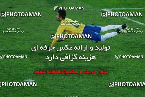 945585, Tehran, [*parameter:4*], لیگ برتر فوتبال ایران، Persian Gulf Cup، Week 8، First Leg، Persepolis 2 v 0 Sanat Naft Abadan on 2017/12/11 at Azadi Stadium