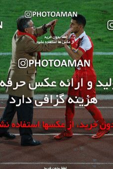 946253, Tehran, [*parameter:4*], لیگ برتر فوتبال ایران، Persian Gulf Cup، Week 8، First Leg، Persepolis 2 v 0 Sanat Naft Abadan on 2017/12/11 at Azadi Stadium