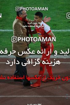 946129, Tehran, [*parameter:4*], لیگ برتر فوتبال ایران، Persian Gulf Cup، Week 8، First Leg، Persepolis 2 v 0 Sanat Naft Abadan on 2017/12/11 at Azadi Stadium