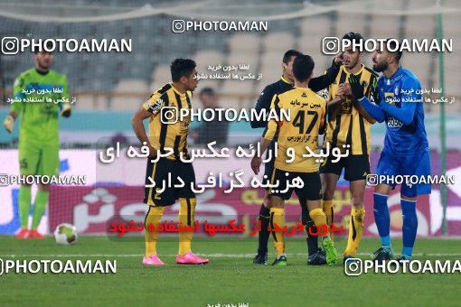 943163, Tehran, [*parameter:4*], Iran Pro League، Persian Gulf Cup، 2017-18 season، First Leg، Week 15، Esteghlal 3 v ۰ Sepahan on 2017/12/06 at Azadi Stadium