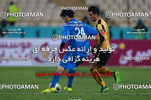 943156, Tehran, [*parameter:4*], Iran Pro League، Persian Gulf Cup، 2017-18 season، First Leg، Week 15، Esteghlal 3 v ۰ Sepahan on 2017/12/06 at Azadi Stadium