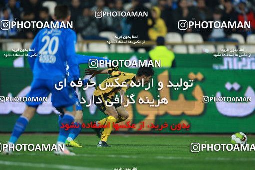 943072, Tehran, [*parameter:4*], Iran Pro League، Persian Gulf Cup، 2017-18 season، First Leg، Week 15، Esteghlal 3 v ۰ Sepahan on 2017/12/06 at Azadi Stadium