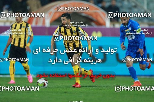 942934, Tehran, [*parameter:4*], Iran Pro League، Persian Gulf Cup، 2017-18 season، First Leg، Week 15، Esteghlal 3 v ۰ Sepahan on 2017/12/06 at Azadi Stadium