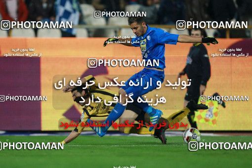 942974, Tehran, [*parameter:4*], Iran Pro League، Persian Gulf Cup، 2017-18 season، First Leg، Week 15، Esteghlal 3 v ۰ Sepahan on 2017/12/06 at Azadi Stadium