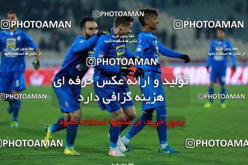 942873, Tehran, [*parameter:4*], Iran Pro League، Persian Gulf Cup، 2017-18 season، First Leg، Week 15، Esteghlal 3 v ۰ Sepahan on 2017/12/06 at Azadi Stadium