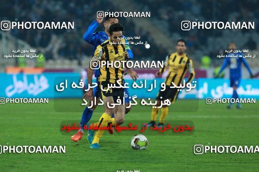 942964, Tehran, [*parameter:4*], Iran Pro League، Persian Gulf Cup، 2017-18 season، First Leg، Week 15، Esteghlal 3 v ۰ Sepahan on 2017/12/06 at Azadi Stadium