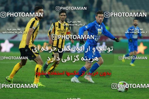 942416, Tehran, [*parameter:4*], Iran Pro League، Persian Gulf Cup، 2017-18 season، First Leg، Week 15، Esteghlal 3 v ۰ Sepahan on 2017/12/06 at Azadi Stadium