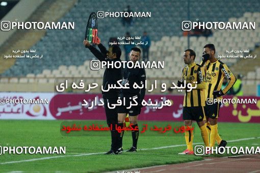 942576, Tehran, [*parameter:4*], Iran Pro League، Persian Gulf Cup، 2017-18 season، First Leg، Week 15، Esteghlal 3 v ۰ Sepahan on 2017/12/06 at Azadi Stadium