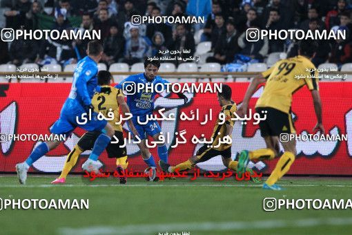 942156, Tehran, [*parameter:4*], Iran Pro League، Persian Gulf Cup، 2017-18 season، First Leg، Week 15، Esteghlal 3 v ۰ Sepahan on 2017/12/06 at Azadi Stadium