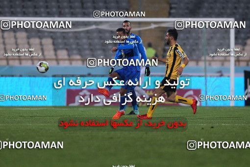 942222, Tehran, [*parameter:4*], Iran Pro League، Persian Gulf Cup، 2017-18 season، First Leg، Week 15، Esteghlal 3 v ۰ Sepahan on 2017/12/06 at Azadi Stadium