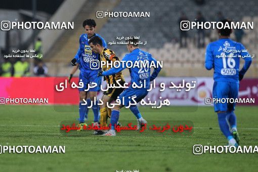 942196, Tehran, [*parameter:4*], Iran Pro League، Persian Gulf Cup، 2017-18 season، First Leg، Week 15، Esteghlal 3 v ۰ Sepahan on 2017/12/06 at Azadi Stadium