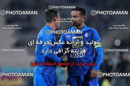 942262, Tehran, [*parameter:4*], Iran Pro League، Persian Gulf Cup، 2017-18 season، First Leg، Week 15، Esteghlal 3 v ۰ Sepahan on 2017/12/06 at Azadi Stadium