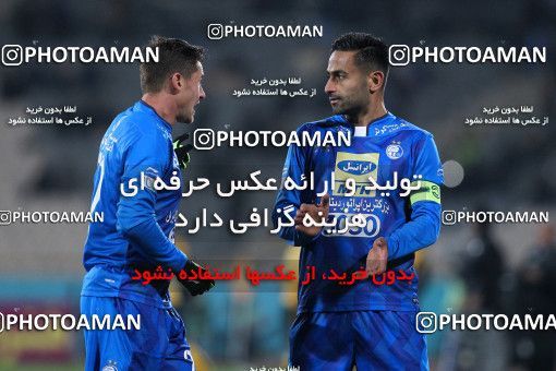 942127, Tehran, [*parameter:4*], Iran Pro League، Persian Gulf Cup، 2017-18 season، First Leg، Week 15، Esteghlal 3 v ۰ Sepahan on 2017/12/06 at Azadi Stadium