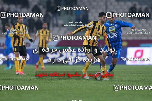 942183, Tehran, [*parameter:4*], Iran Pro League، Persian Gulf Cup، 2017-18 season، First Leg، Week 15، Esteghlal 3 v ۰ Sepahan on 2017/12/06 at Azadi Stadium