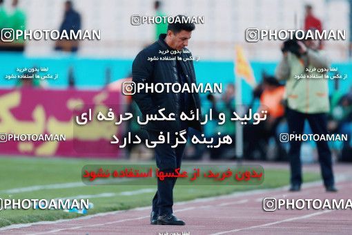 943647, Tehran, [*parameter:4*], Iran Pro League، Persian Gulf Cup، 2017-18 season، First Leg، Week 14، Persepolis 4 v ۰ Zob Ahan Esfahan on 2017/12/01 at Azadi Stadium