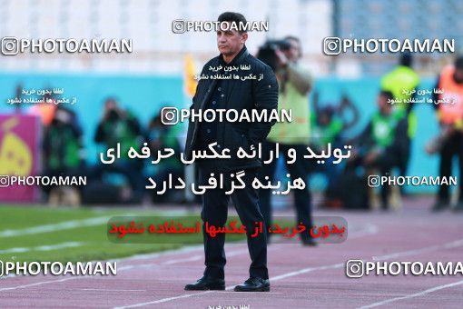 943894, Tehran, [*parameter:4*], Iran Pro League، Persian Gulf Cup، 2017-18 season، First Leg، Week 14، Persepolis 4 v ۰ Zob Ahan Esfahan on 2017/12/01 at Azadi Stadium