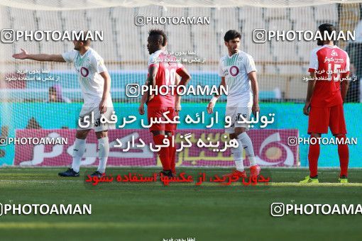 943883, Tehran, [*parameter:4*], Iran Pro League، Persian Gulf Cup، 2017-18 season، First Leg، Week 14، Persepolis 4 v ۰ Zob Ahan Esfahan on 2017/12/01 at Azadi Stadium