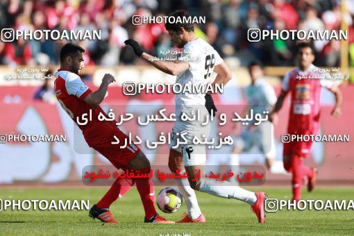 943750, Tehran, [*parameter:4*], Iran Pro League، Persian Gulf Cup، 2017-18 season، First Leg، Week 14، Persepolis 4 v ۰ Zob Ahan Esfahan on 2017/12/01 at Azadi Stadium